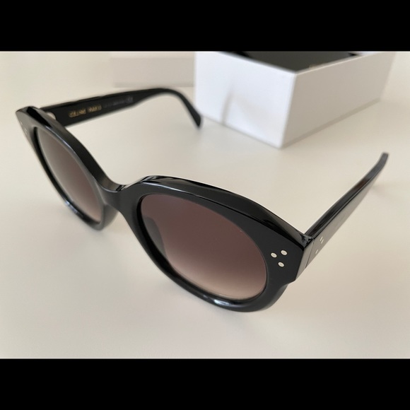 Celine Oversized Round Sunglasses - Picture 4 of 7